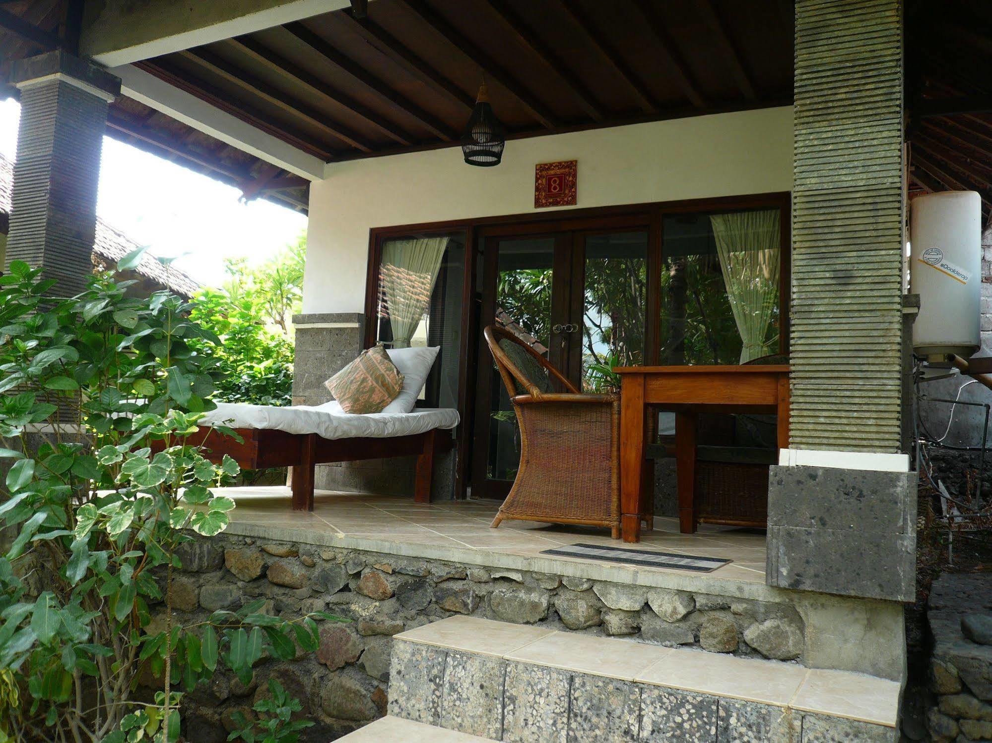 Wawa Wewe II Villas Amed Exterior foto