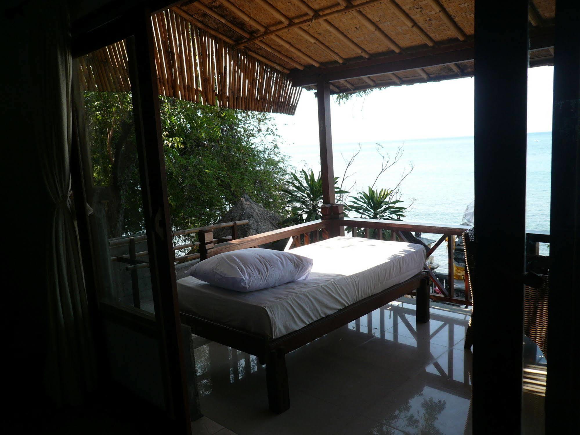 Wawa Wewe II Villas Amed Exterior foto