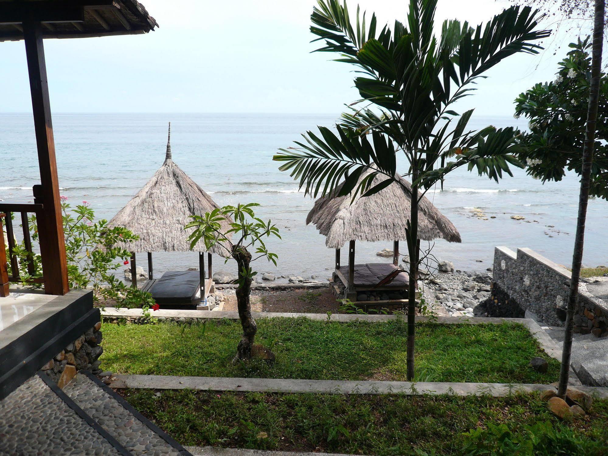 Wawa Wewe II Villas Amed Exterior foto