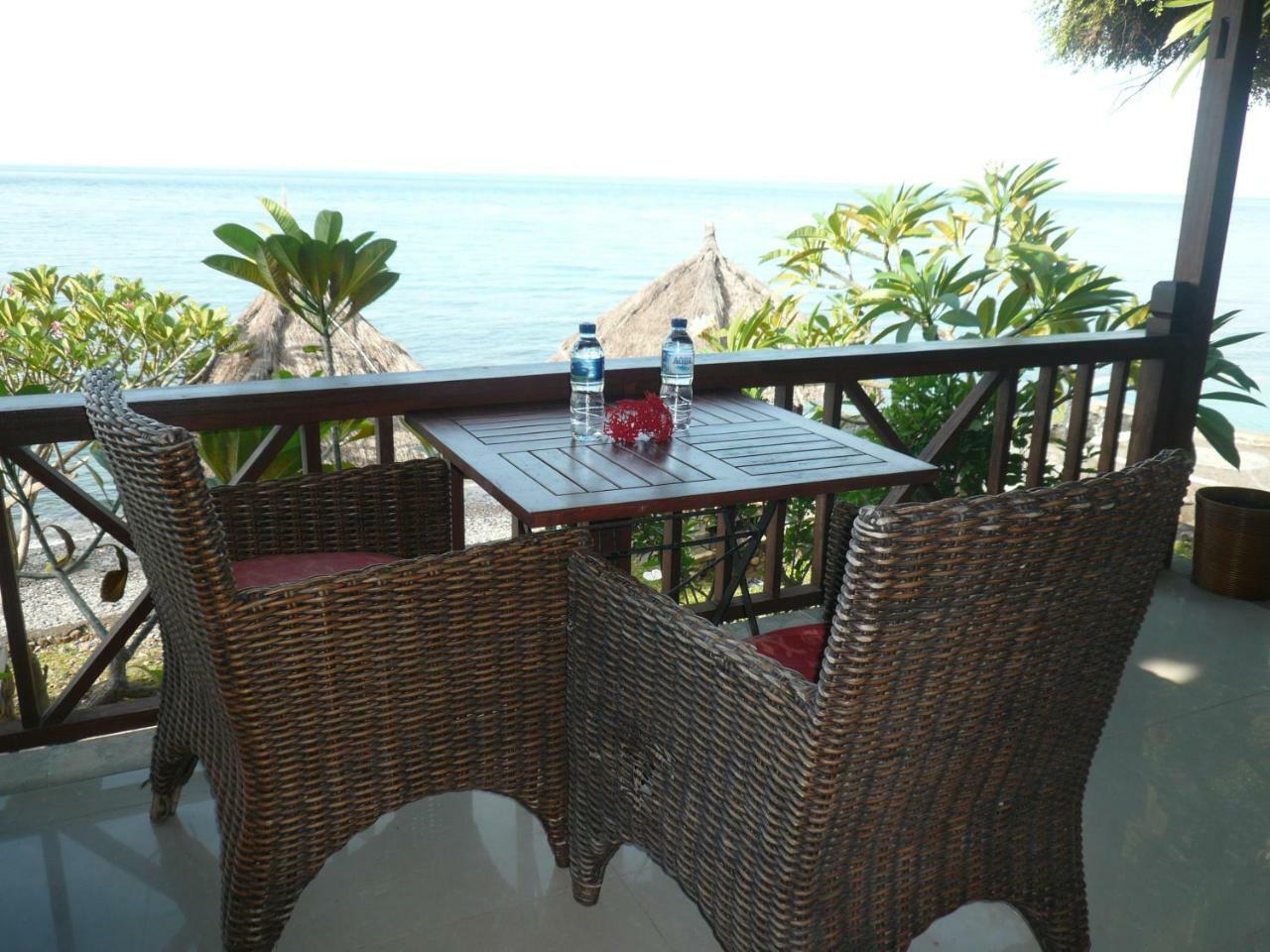 Wawa Wewe II Villas Amed Exterior foto